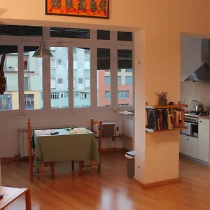 Apartment Riverside Girona