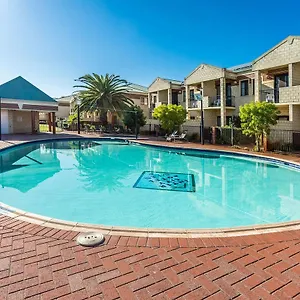 Country Comfort Aparthotel Perth